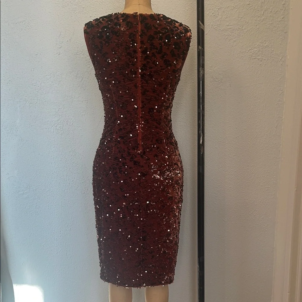 Vince Camuto stretch velvet Sequin knee length Dress in Bronze/brown - Picture 4 of 4